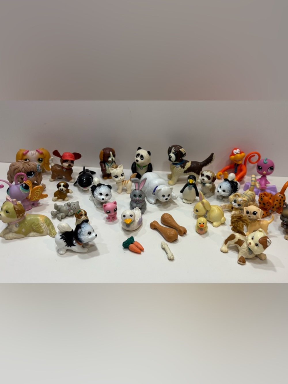 LPS Littlest Pet Shop Miniature Collectible Vintage Toys
